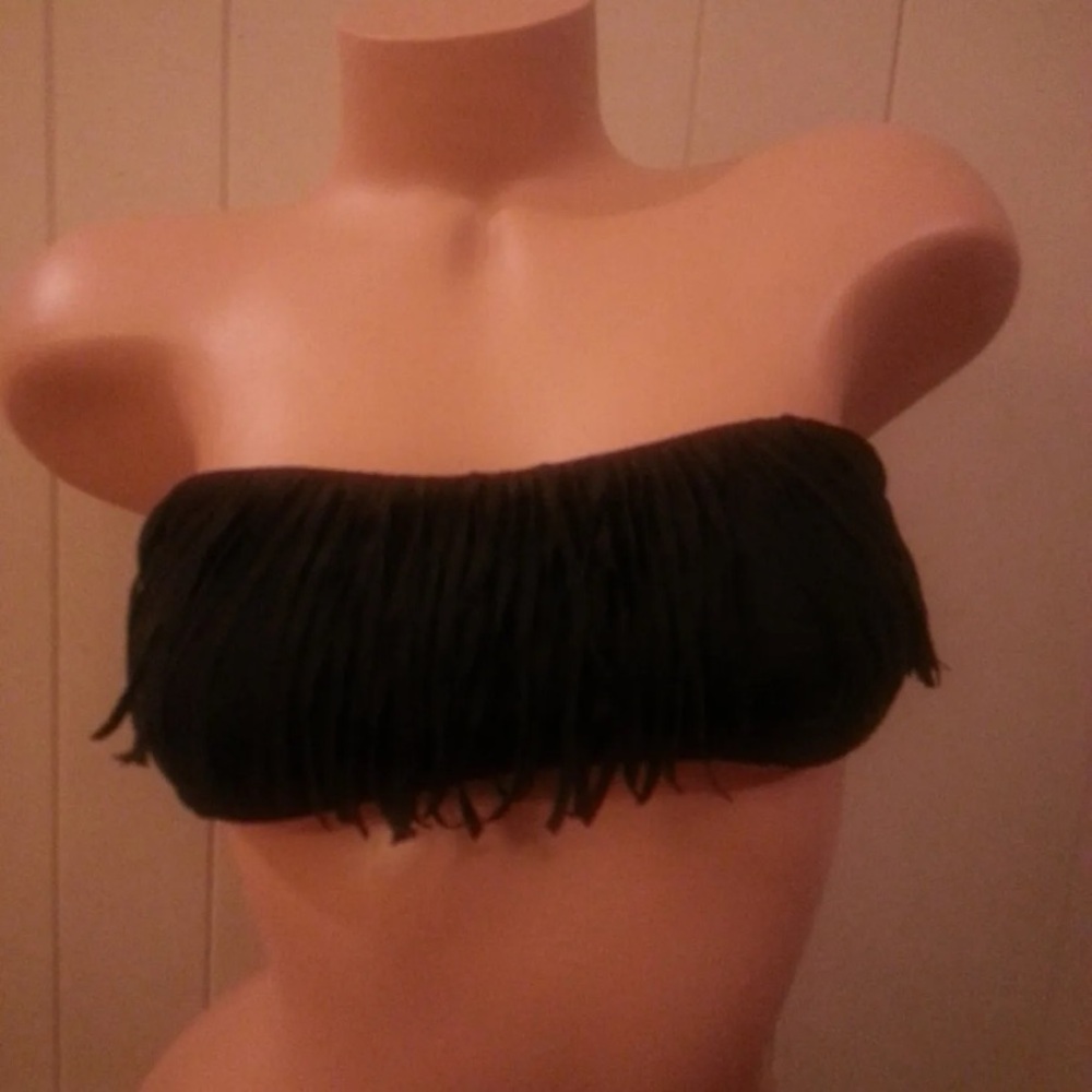 NWOT Victoria’s Secret Fringe Bandeau Bikini Top Size S Black